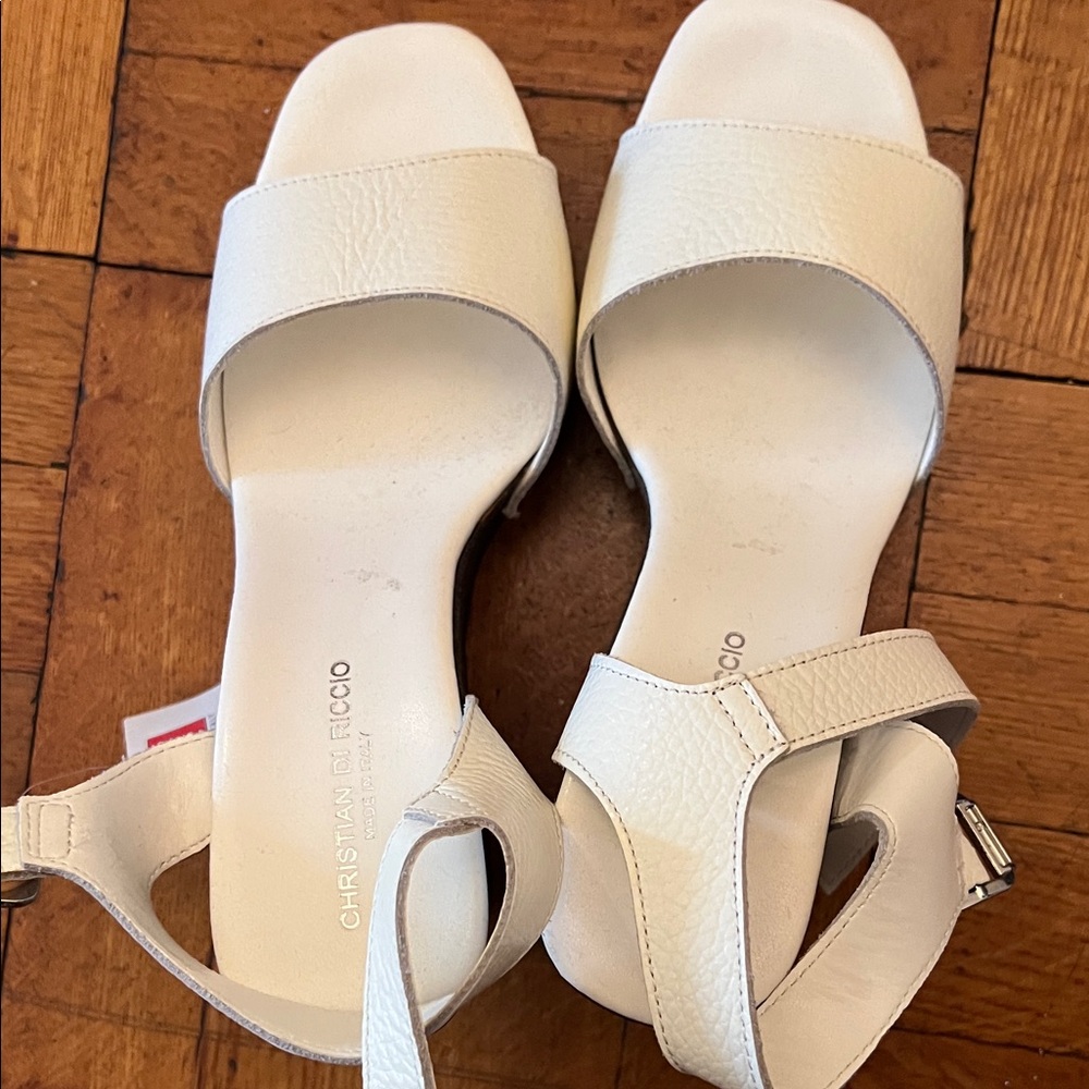 Christian di Roccio White Leather Open-Toe Ankle-Strap Sandals